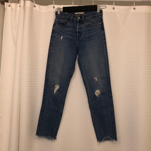 Levi’s Wedgie Jeans - Picture 2 of 5